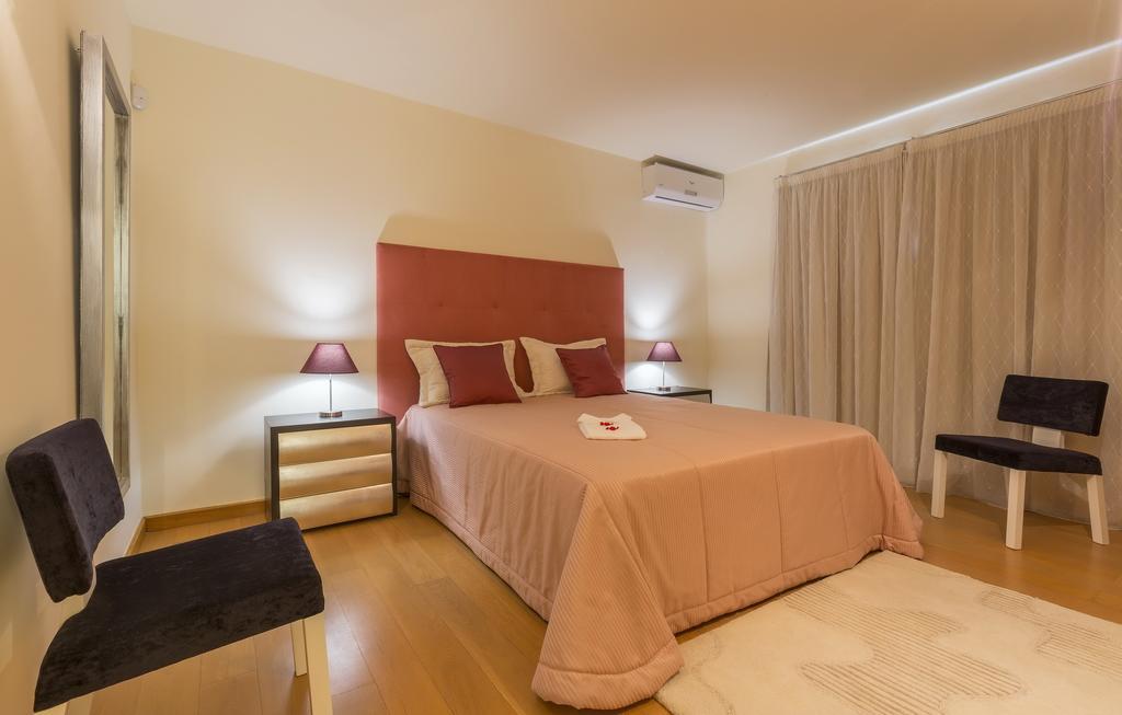 Villa Gardenia - Sea View, Wifi, Games Room Albufeira Bilik gambar